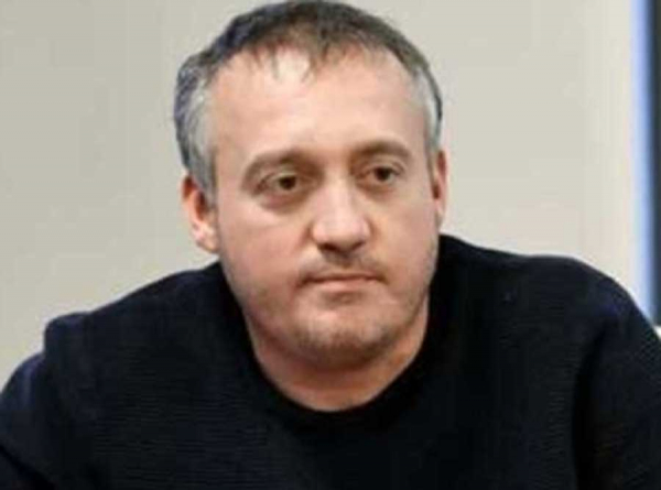 Вайнштейны и Пекарский обворовывают Златоуст: Как ЖБИ через фальшивые контракты поглотили бюджет города