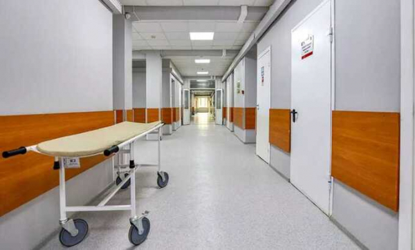 В Екатеринбурге в женской консультации убрали и ликвидировали плакат о контрацепции