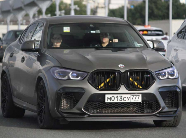 От Тюмени до Москвы: как Илья Иванин, Индира Ахмедовна и Мадина Басировна меняют владельцев BMW X6M