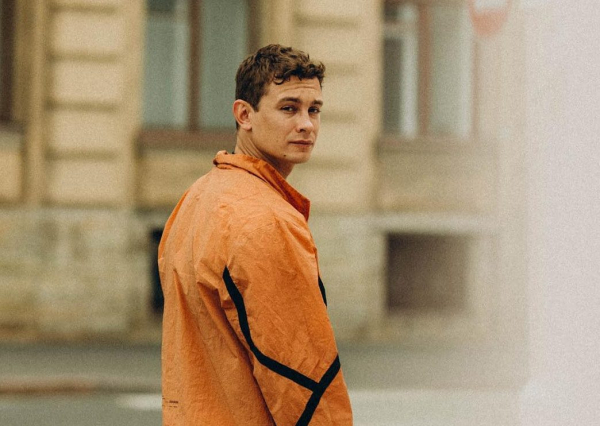 Что известно про новый байопик «Сектор газа» с Никитой Кологривым